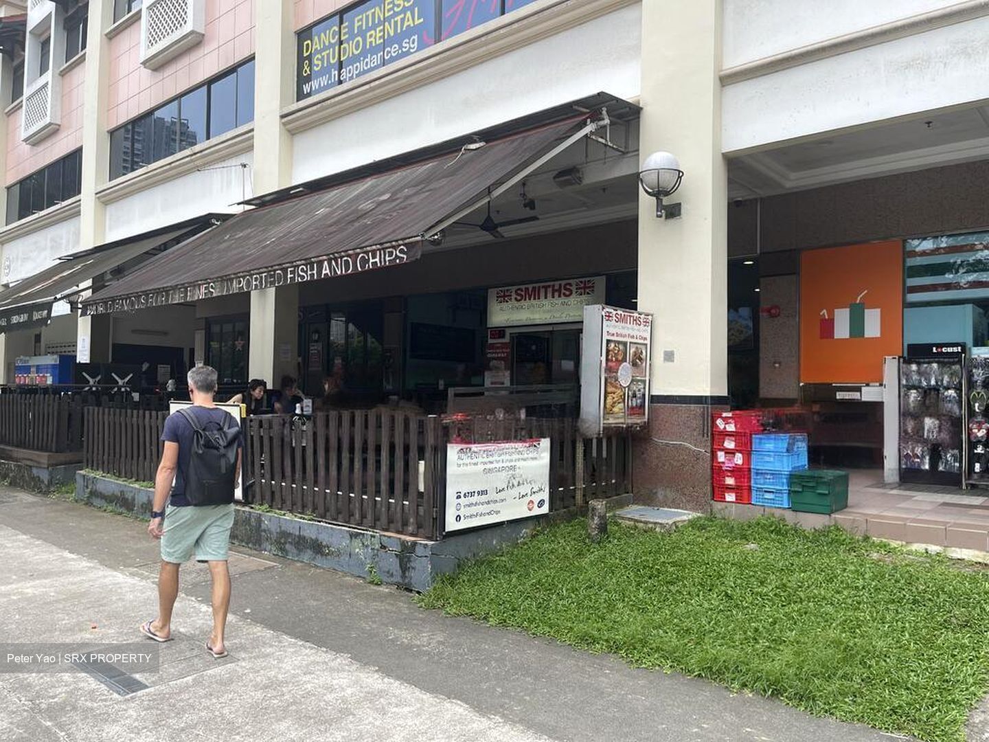 Gentle Road (D11), Retail #451369511